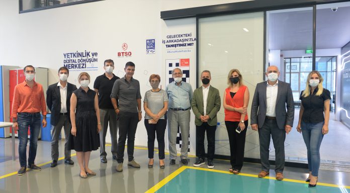 BOSİAD yönetimi Bursa Model Fabrika’yı ziyaret etti